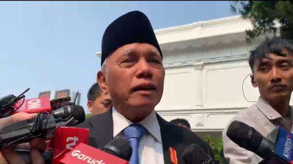 Tiba di Istana, Hatta Rajasa Akui Akan Dilantik Jadi Wakil Wantimpres Tiba di Istana, Hatta Rajasa Akui Akan Dilantik Jadi Wakil Wantimpres