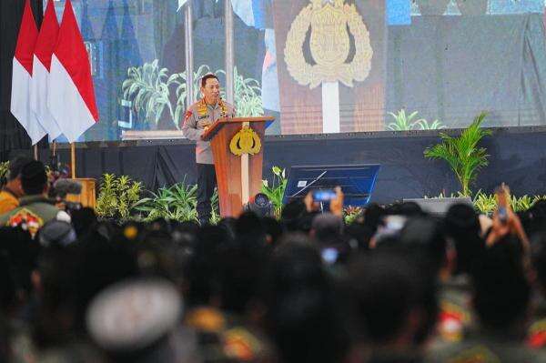 Kapolri Ajak Garda Satya NKRI Dukung Program Pemerintah dan Tanggulangi Bencana Kapolri Ajak Garda Satya NKRI Dukung Program Pemerintah dan Tanggulangi Bencana