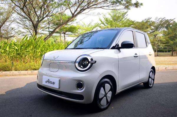 Wuling Pastikan Aira EV Meluncur di GIIAS 2026, Harga di Bawah Rp200 Juta? Wuling Pastikan Aira EV Meluncur di GIIAS 2026, Harga di Bawah Rp200 Juta?