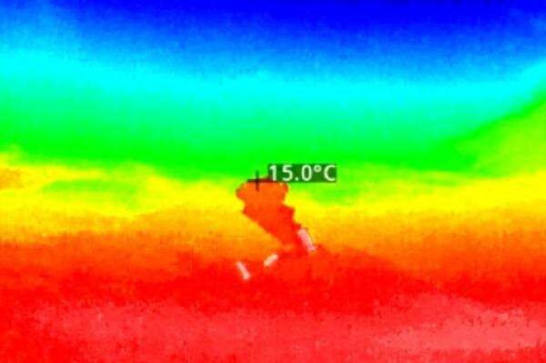 Gunung Ibu Erupsi Malam Ini, Abu Vulkanik Membubung 700 Meter ke Langit Gunung Ibu Erupsi Malam Ini, Abu Vulkanik Membubung 700 Meter ke Langit