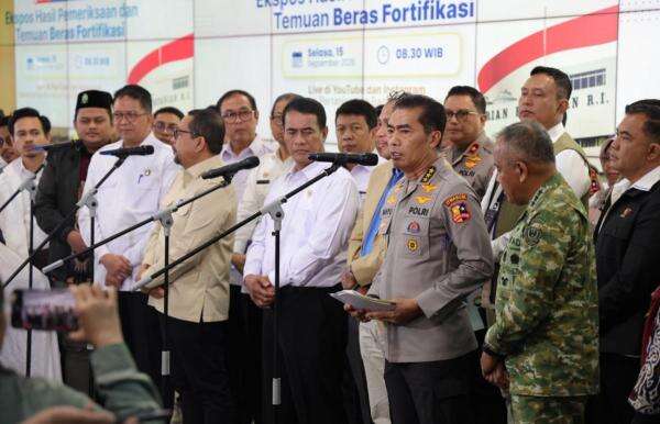 Dukung Mentan Amran Tindak Beras Fortifikasi Bermasalah, Polri: Indikasi Tindak Pidana Penipuan! Dukung Mentan Amran Tindak Beras Fortifikasi Bermasalah, Polri: Indikasi Tindak Pidana Penipuan!