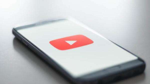 5 Cara Nonton Youtube Dapat Uang dengan Mudah dan Cepat 5 Cara Nonton Youtube Dapat Uang dengan Mudah dan Cepat