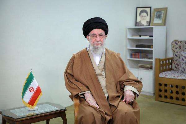 Kemlu Utus Dubes di Tehran Wakili Indonesia saat Acara Penghormatan Terakhir Ayatollah Ali Khamenei Kemlu Utus Dubes di Tehran Wakili Indonesia saat Acara Penghormatan Terakhir Ayatollah Ali Khamenei