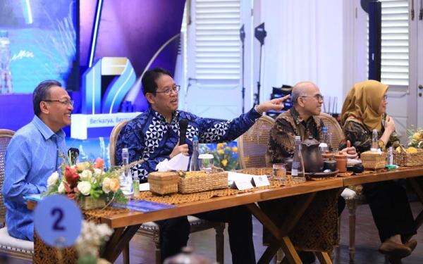 Purbaya Minta LPEI Sediakan Bunga Murah untuk Sektor Padat Karya Purbaya Minta LPEI Sediakan Bunga Murah untuk Sektor Padat Karya