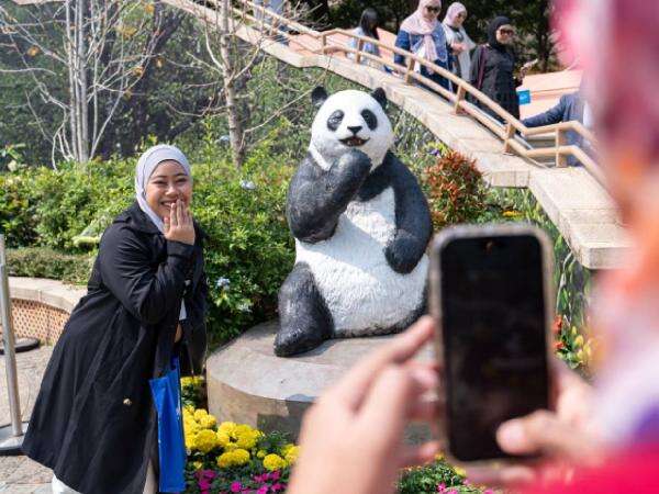 Hong Kong Jadi Destinasi Ramah Muslim Terbaik Kedua Dunia 2026, Surga Wisata Halal di Asia! Hong Kong Jadi Destinasi Ramah Muslim Terbaik Kedua Dunia 2026, Surga Wisata Halal di Asia!