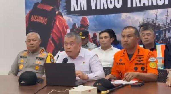 Buka Posko Terpadu di Pelabuhan Trisakti Kalsel, Perkuat Pendataan Korban Kecelakaan KMP Virgo Buka Posko Terpadu di Pelabuhan Trisakti Kalsel, Perkuat Pendataan Korban Kecelakaan KMP Virgo