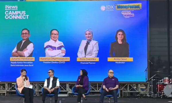 iNews Campus Connect di Unpad: BI Jabar Bekali Ribuan Maba soal Keamanan Transaksi Digital iNews Campus Connect di Unpad: BI Jabar Bekali Ribuan Maba soal Keamanan Transaksi Digital