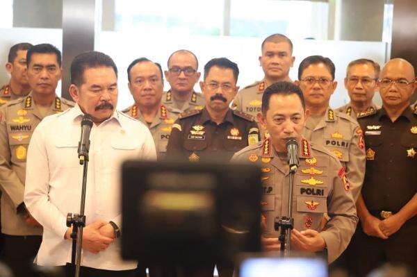 Kapolri: Tidak Pernah Ada Masalah antara Kepolisian dan Kejaksaan Kapolri: Tidak Pernah Ada Masalah antara Kepolisian dan Kejaksaan
