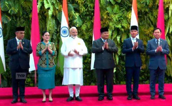 PM India Narendra Modi Sambangi DPR, Disambut Prabowo hingga Puan PM India Narendra Modi Sambangi DPR, Disambut Prabowo hingga Puan