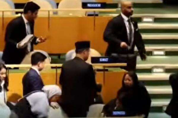 Momen Delegasi RI Walk out saat PM Israel Netanyahu Pidato di Sidang Umum PBB Momen Delegasi RI Walk out saat PM Israel Netanyahu Pidato di Sidang Umum PBB