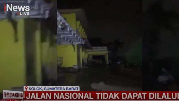 Banjir Bandang Terjang Solok, Jalur Padang Lumpuh Tertutup Material Galodo Banjir Bandang Terjang Solok, Jalur Padang Lumpuh Tertutup Material Galodo