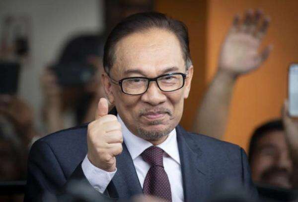 Terungkap! PM Malaysia Anwar Ibrahim Jalani Operasi Hernia, Sudah Diperbolehkan Pulang Terungkap! PM Malaysia Anwar Ibrahim Jalani Operasi Hernia, Sudah Diperbolehkan Pulang