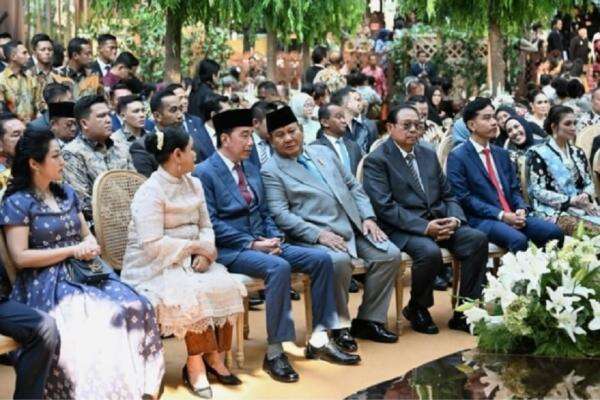 Prabowo, Jokowi, SBY Kompak Hadiri Pernikahan Putra Boy Thohir Prabowo, Jokowi, SBY Kompak Hadiri Pernikahan Putra Boy Thohir
