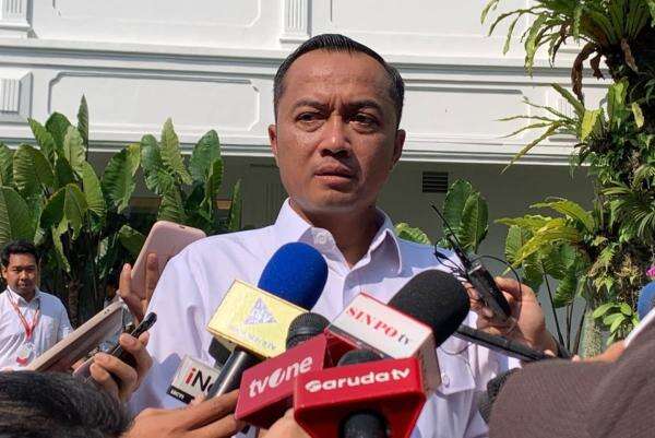 Beredar Isu Menteri PU Dody Hanggodo Kena Reshuffle Agustus Mendatang, Istana Buka Suara Beredar Isu Menteri PU Dody Hanggodo Kena Reshuffle Agustus Mendatang, Istana Buka Suara