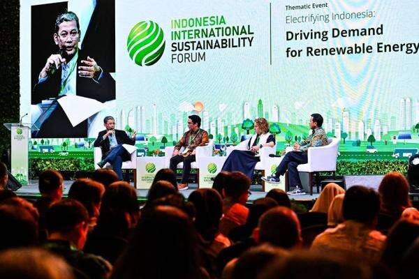 Kebutuhan Listrik Indonesia Bakal Melonjak 3 Kali Lipat, Pengembangan Energi Surya Disiapkan Kebutuhan Listrik Indonesia Bakal Melonjak 3 Kali Lipat, Pengembangan Energi Surya Disiapkan