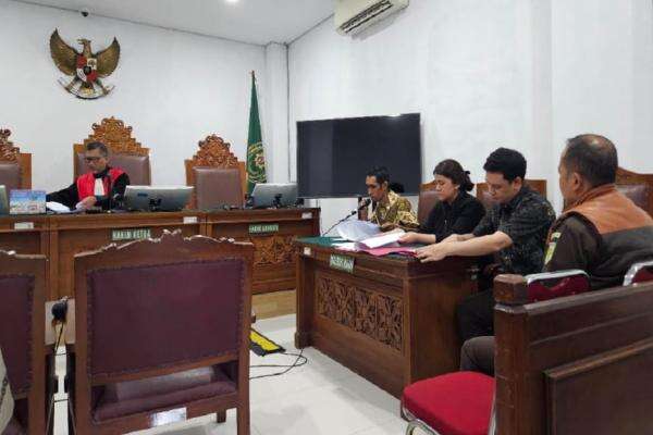 Tepis Lakukan Kriminalisasi, Kejagung Minta Hakim Tolak Praperadilan Lodewyk Pusung Tepis Lakukan Kriminalisasi, Kejagung Minta Hakim Tolak Praperadilan Lodewyk Pusung