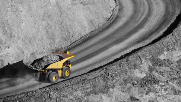 Hilirisasi Mineral Cetak Investasi Rp206,5 Triliun pada Semester I-2026 Hilirisasi Mineral Cetak Investasi Rp206,5 Triliun pada Semester I-2026
