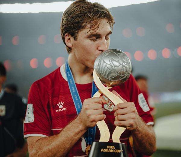 Kata-Kata Luke Vickery Usai Timnas Indonesia Menang Dramatis atas Thailand di Final FIFA ASEAN Cup 2026 Kata-Kata Luke Vickery Usai Timnas Indonesia Menang Dramatis atas Thailand di Final FIFA ASEAN Cup 2026