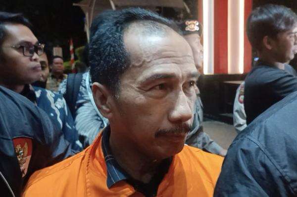 KPK Tahan 3 Tersangka Kasus Korupsi Digitalisasi SPBU, Ini Identitasnya KPK Tahan 3 Tersangka Kasus Korupsi Digitalisasi SPBU, Ini Identitasnya