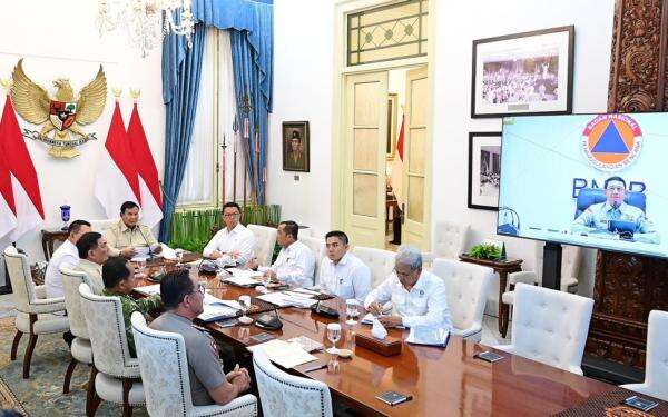 Prabowo Minta Semua Sumber Daya Dikerahkan Padamkan Kebakaran Hutan Prabowo Minta Semua Sumber Daya Dikerahkan Padamkan Kebakaran Hutan