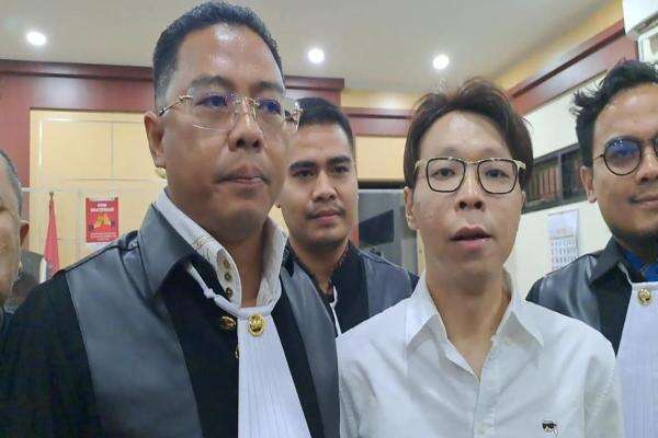 Richard Lee Yakin Bebas dari Laporan Doktif, Sebut Kasus Administratif dan Produk Berizin Richard Lee Yakin Bebas dari Laporan Doktif, Sebut Kasus Administratif dan Produk Berizin