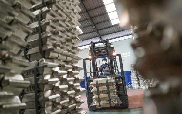 Asing Gencar Borong Saham TINS, Simak Prospek dan Targetnya Asing Gencar Borong Saham TINS, Simak Prospek dan Targetnya