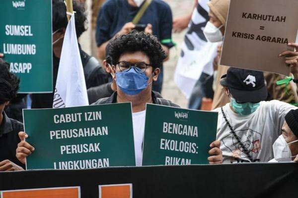 WALHI: Penanganan Karhutla Butuh Tanggung Jawab Lintas Sektor WALHI: Penanganan Karhutla Butuh Tanggung Jawab Lintas Sektor