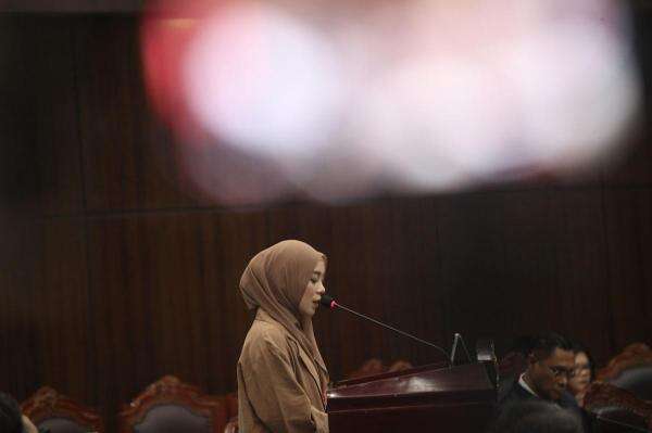 Lesti Kejora Tutup Pintu Damai, Takut Fitnah Rizky Billar Selingkuh Jadi Tren Lesti Kejora Tutup Pintu Damai, Takut Fitnah Rizky Billar Selingkuh Jadi Tren