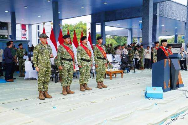 Panglima Tinjau Gladi Bersih, Upacara HUT ke-81 TNI Siap Digelar Besok Panglima Tinjau Gladi Bersih, Upacara HUT ke-81 TNI Siap Digelar Besok