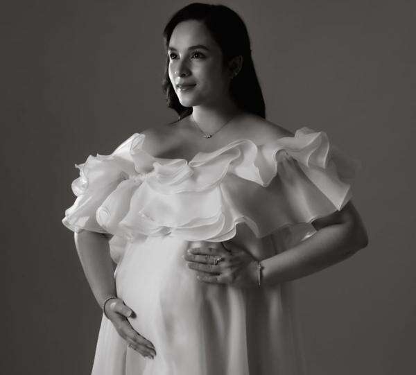 Kabar Bahagia, Chelsea Islan Umumkan Kelahiran Anak Pertama Kabar Bahagia, Chelsea Islan Umumkan Kelahiran Anak Pertama