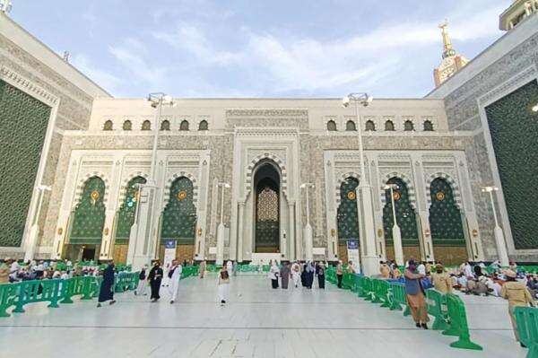 Heboh Kabar Pria Hendak Ledakkan Diri di Masjidil Haram, Ini Penjelasan Arab Saudi Heboh Kabar Pria Hendak Ledakkan Diri di Masjidil Haram, Ini Penjelasan Arab Saudi