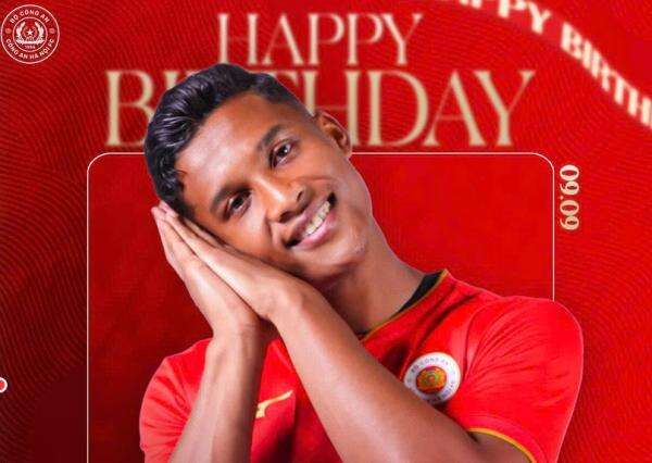 Kabar Buruk untuk Timnas Indonesia, Vietnam Resmi Naturalisasi Bek asal Prancis Jelang FIFA ASEAN Cup 2026 Kabar Buruk untuk Timnas Indonesia, Vietnam Resmi Naturalisasi Bek asal Prancis Jelang FIFA ASEAN Cup 2026