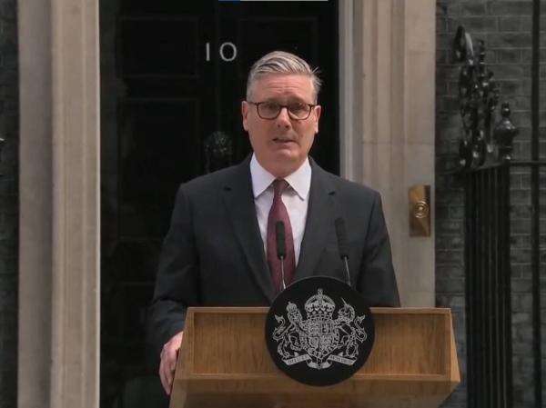 Momen PM Inggris Keir Starmer Tak Kuasa Menahan Tangis saat Umumkan Mundur Momen PM Inggris Keir Starmer Tak Kuasa Menahan Tangis saat Umumkan Mundur
