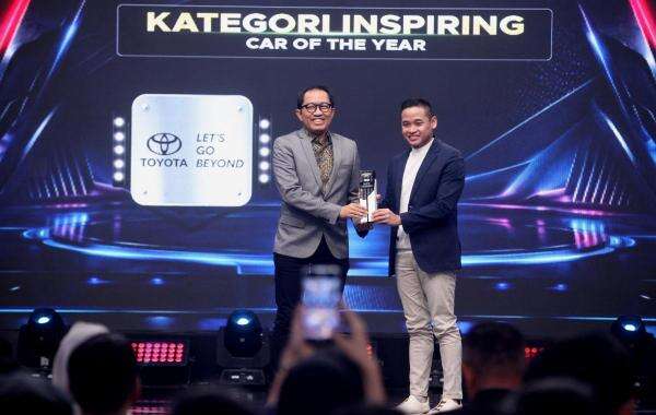 Toyota Veloz Hybrid EV Raih Car of The Year 2026 dalam Ajang Indonesia Automotive Awards Toyota Veloz Hybrid EV Raih Car of The Year 2026 dalam Ajang Indonesia Automotive Awards
