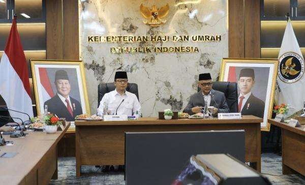 Menko Sugiono Dorong Penyempurnaan Tata Kelola dan Sistem Penyelenggaraan Haji Menko Sugiono Dorong Penyempurnaan Tata Kelola dan Sistem Penyelenggaraan Haji