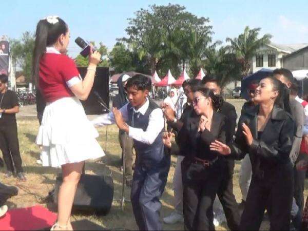 Seru! Puluhan Peserta Antusias Unjuk Bakat di Audisi DMD Panggung Rezeki MNCTV Mojokerto Seru! Puluhan Peserta Antusias Unjuk Bakat di Audisi DMD Panggung Rezeki MNCTV Mojokerto