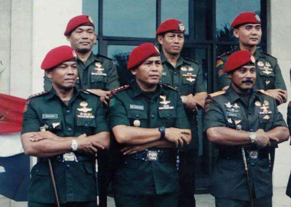 Berkat Sholat Istikharah Bocah Bantul Ini Jadi Jenderal Kopassus Bintang 4, Sangat Dihormati Prabowo Berkat Sholat Istikharah Bocah Bantul Ini Jadi Jenderal Kopassus Bintang 4, Sangat Dihormati Prabowo