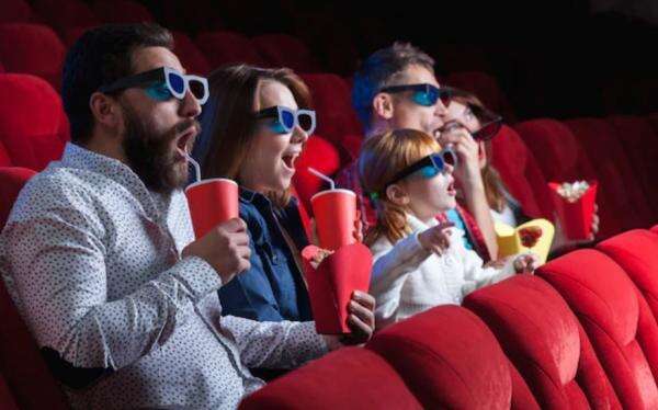 10 Film Terlaris Januari 2026, Masih Didominasi Judul Keluaran Tahun Lalu 10 Film Terlaris Januari 2026, Masih Didominasi Judul Keluaran Tahun Lalu