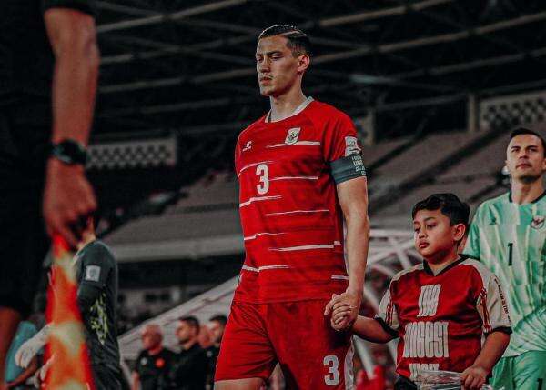 Jay Idzes Tulis Pesan Menyentuh Usai Dipastikan Absen Bela Timnas Indonesia di FIFA ASEAN Cup 2026 Jay Idzes Tulis Pesan Menyentuh Usai Dipastikan Absen Bela Timnas Indonesia di FIFA ASEAN Cup 2026