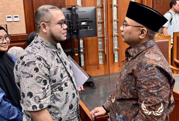 Ibam Dampingi Gus Yaqut di Persidangan, Berharap Hakim Pertimbangkan Usulan DEN soal Definisi Korupsi Ibam Dampingi Gus Yaqut di Persidangan, Berharap Hakim Pertimbangkan Usulan DEN soal Definisi Korupsi
