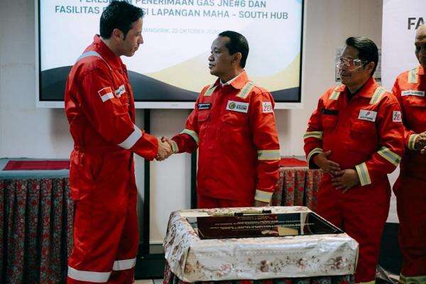 Investasi USD891 Juta, Bahlil Dorong Lapangan Maha Tambah Pasokan Gas Nasional 230 MMSCFD Investasi USD891 Juta, Bahlil Dorong Lapangan Maha Tambah Pasokan Gas Nasional 230 MMSCFD