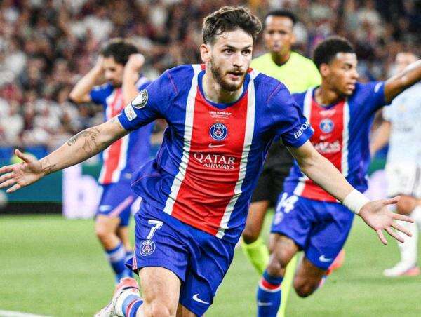 KvaratskheliaJadi Kunci PSGCetak Rekor Gol Terpanjang dalam6 Tahun KvaratskheliaJadi Kunci PSGCetak Rekor Gol Terpanjang dalam6 Tahun