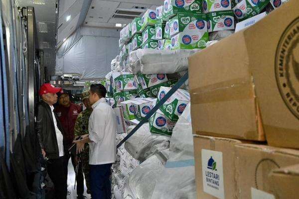 Bantu Korban Gempa, 253 Ton Logistik Telah Dikirim ke NTT Bantu Korban Gempa, 253 Ton Logistik Telah Dikirim ke NTT