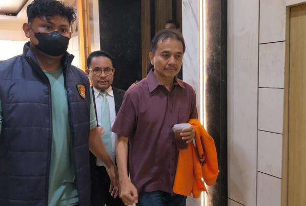 Roy Suryo dan Dokter Tifa Resmi Ajukan Penangguhan Penahanan Roy Suryo dan Dokter Tifa Resmi Ajukan Penangguhan Penahanan