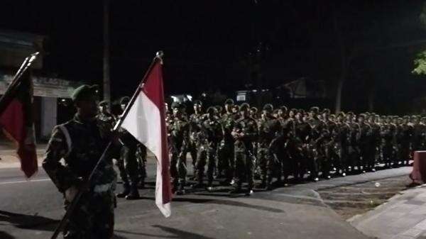 Momen Haru 449 Prajurit TNI Kembali ke Blora usai Setahun Bertugas di Papua Momen Haru 449 Prajurit TNI Kembali ke Blora usai Setahun Bertugas di Papua