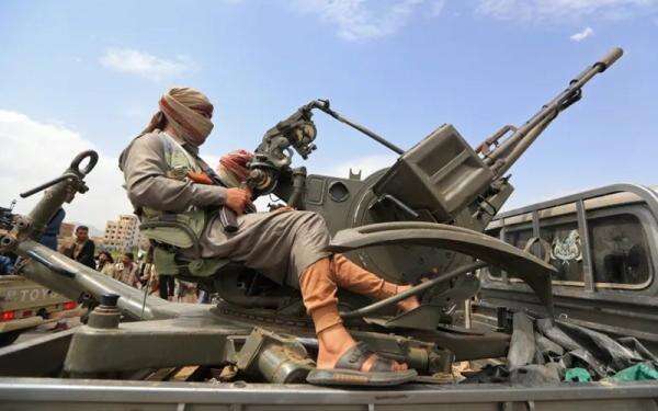 Houthi Bombardir Yaman dan Arab Saudi, Puluhan Tentara Tewas Houthi Bombardir Yaman dan Arab Saudi, Puluhan Tentara Tewas
