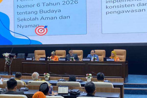 Perundungan Marak di Sekolah dan Kampus, Ketua Komisi X DPR Desak Evaluasi Pengawasan Perundungan Marak di Sekolah dan Kampus, Ketua Komisi X DPR Desak Evaluasi Pengawasan