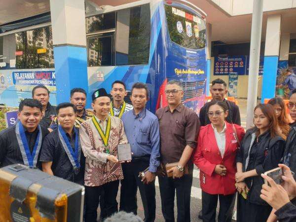 Artis RO Dilaporkan ke Polda Metro Jaya atas Dugaan Pelecehan Sesama Jenis Artis RO Dilaporkan ke Polda Metro Jaya atas Dugaan Pelecehan Sesama Jenis