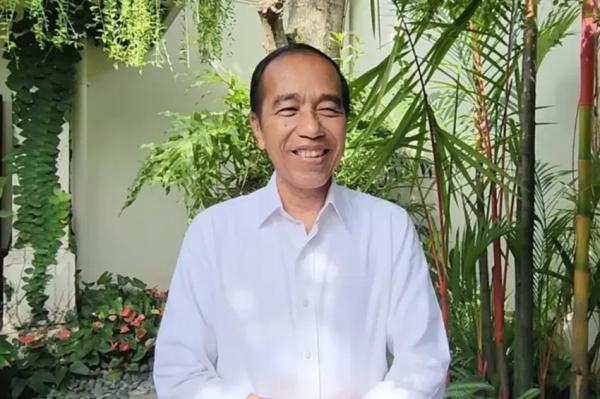 Ada Kapal JKW Mahakam-Dewi Iriana di Raja Ampat, Ini Respons Jokowi Ada Kapal JKW Mahakam-Dewi Iriana di Raja Ampat, Ini Respons Jokowi