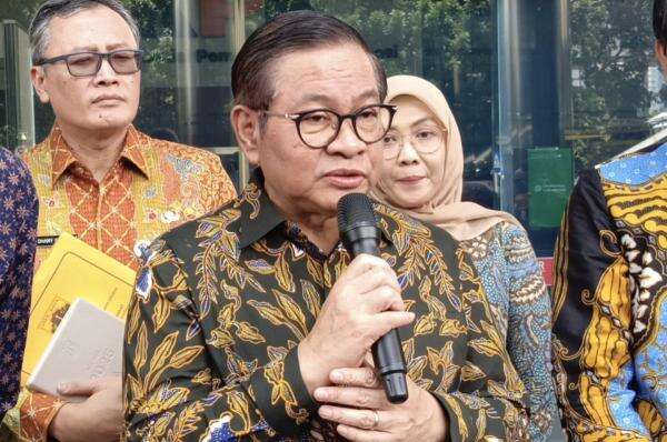 Pramono Minta TPS Ilegal Ditertibkan dan Pelakunya Diumumkan ke Publik Pramono Minta TPS Ilegal Ditertibkan dan Pelakunya Diumumkan ke Publik